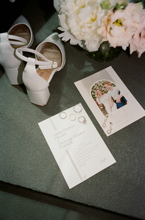 Anna Tom AllisonInnWedding 060824 HollyHursleyPhoto Film-64